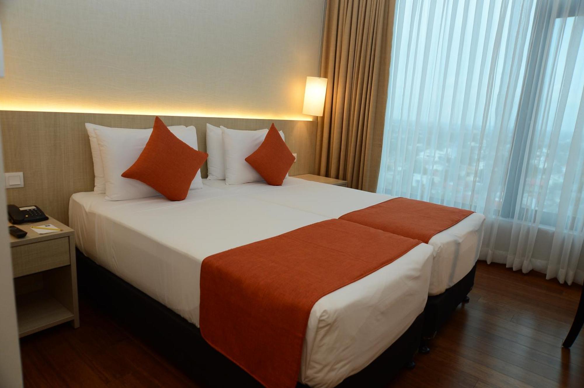 อนาร์วา เมาน์ ลาวิเนีย Hotel Dehiwala-Mount Lavinia ภายนอก รูปภาพ