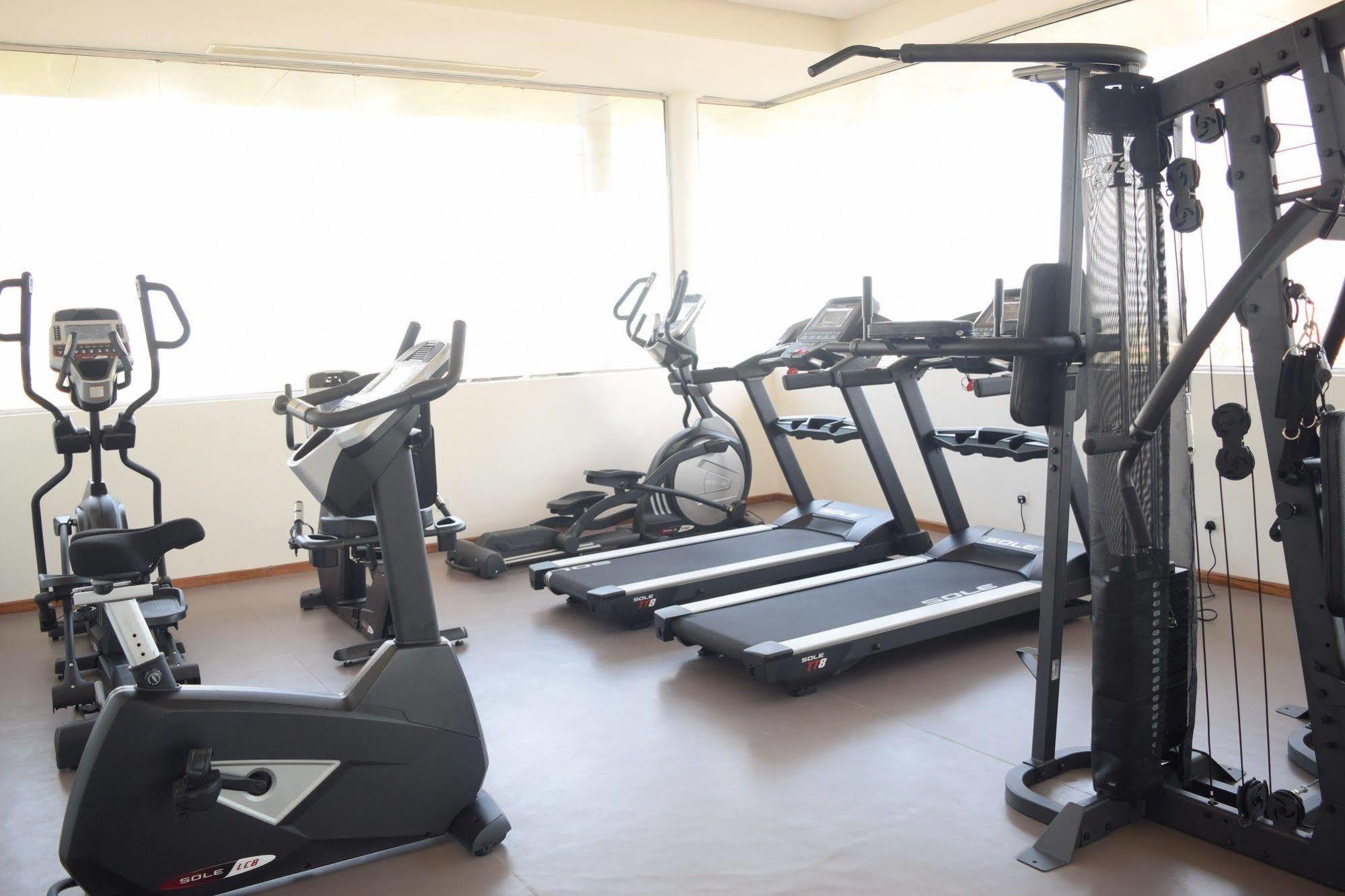 อนาร์วา เมาน์ ลาวิเนีย Hotel Dehiwala-Mount Lavinia ภายนอก รูปภาพ